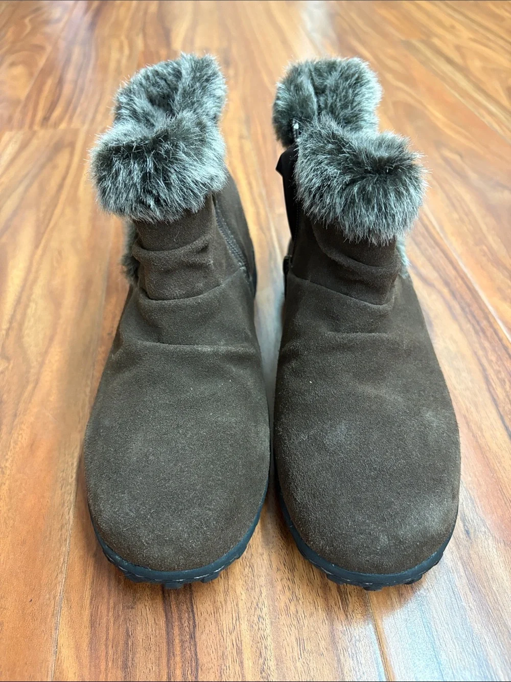 Khombu‎ women boots 6m